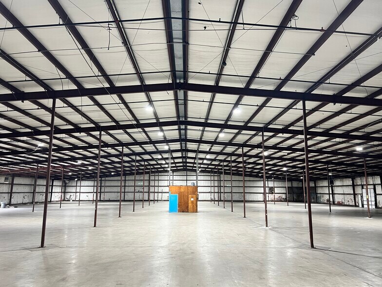 Primary Photo Of 1230 William J Clark Dr, Conway Warehouse For Lease