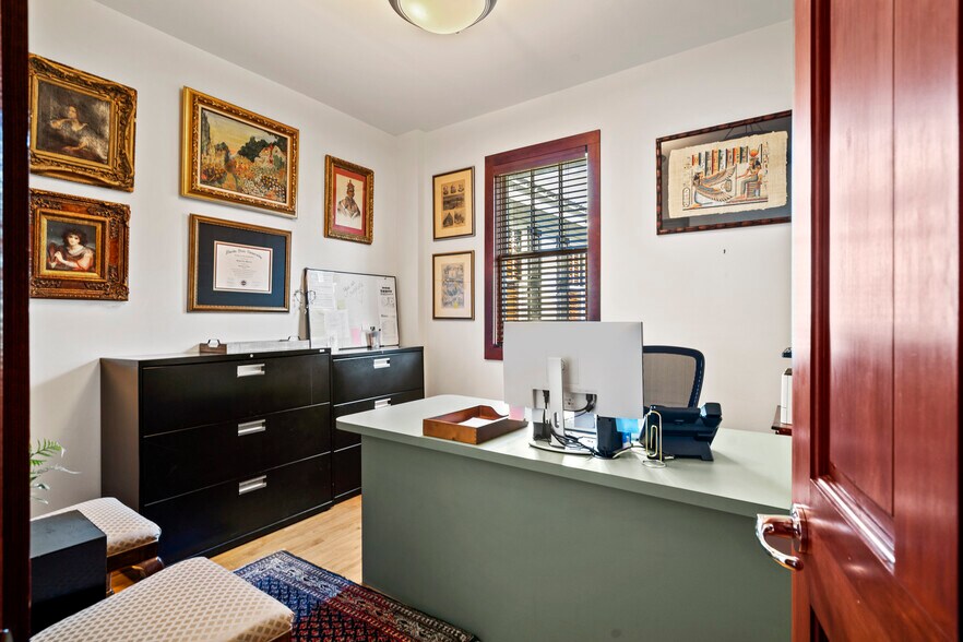 More Photos Of 19 Riberia St, Saint Augustine Office For Sale