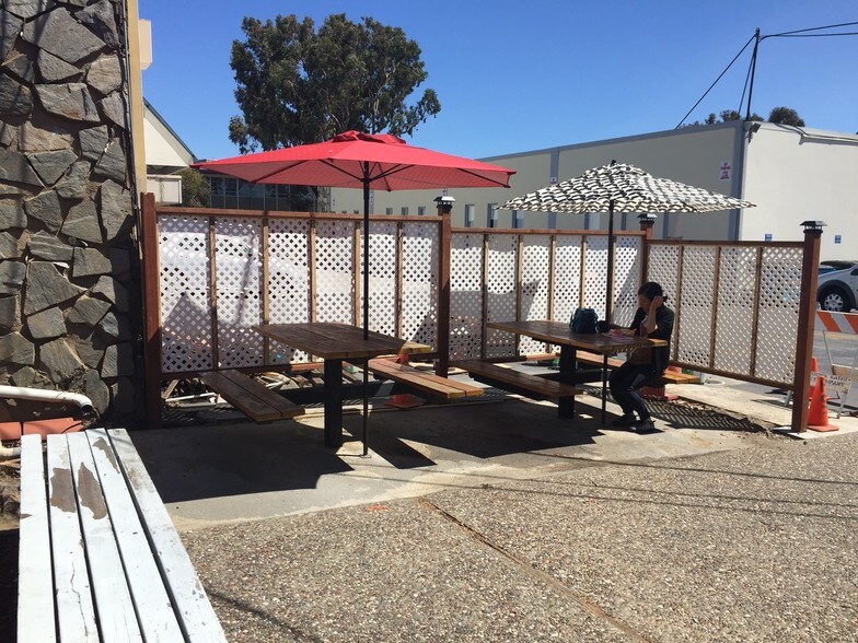 More Photos Of Corner of Bayshore Hwy and Mahler Rd, Burlingame Research And Development For Lease