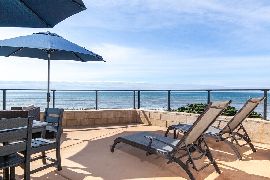 More Photos Of 1476-80 Pescadero Dr, San Diego Apartments For Sale