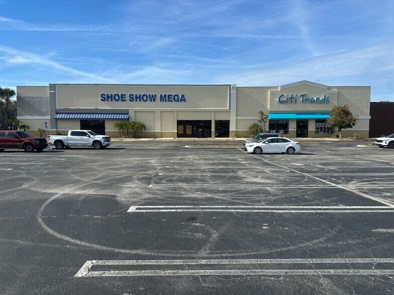 More Photos Of 400 S State Road 19, Palatka Unknown For Lease