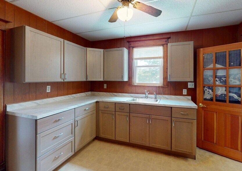 More Photos Of 153 Russell St, Hadley Multifamily For Sale