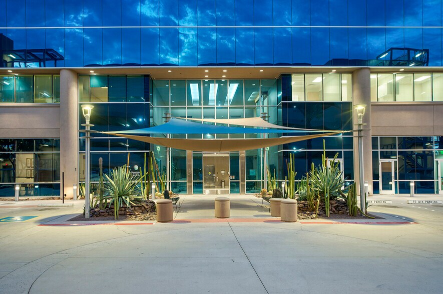 More Photos Of 20414 N 27th Ave, Phoenix Medical For Lease