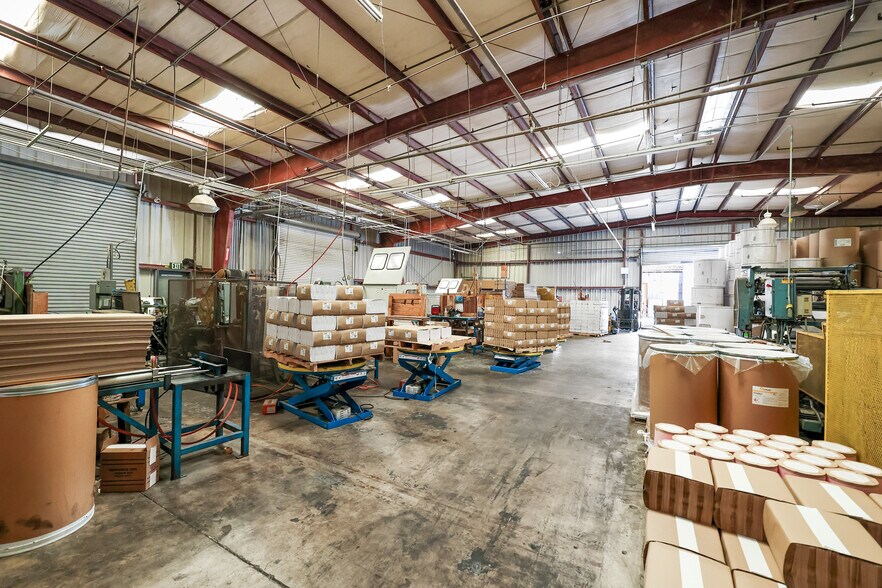 More Photos Of 1087 E 9th St, San Bernardino Warehouse For Lease