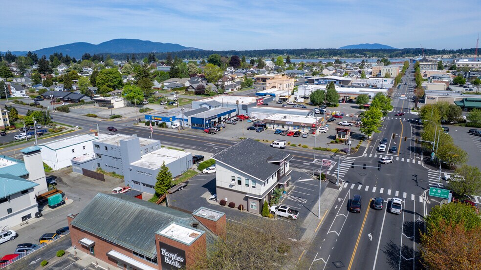 More Photos Of 1202 Commercial Ave, Anacortes Office For Sale
