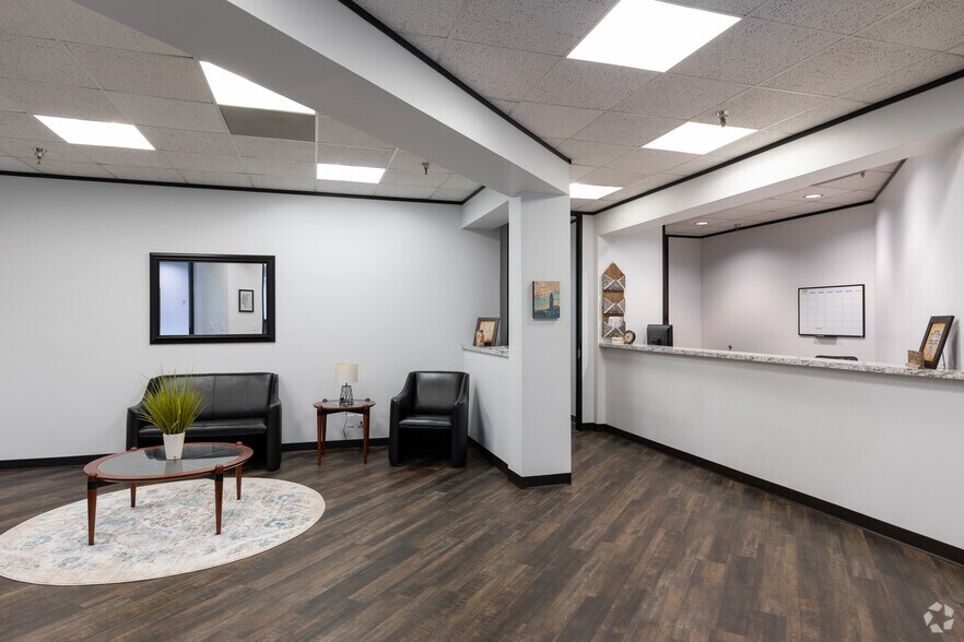 More Photos Of 140 Cypress Station Dr, Houston Office For Sale