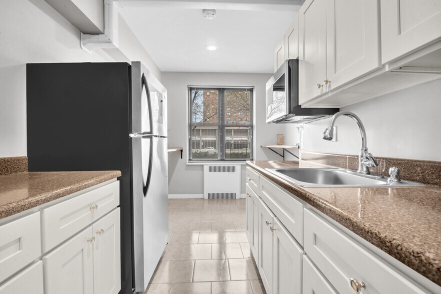 More Photos Of 98120 Queens Blvd, Rego Park Apartments For Sale