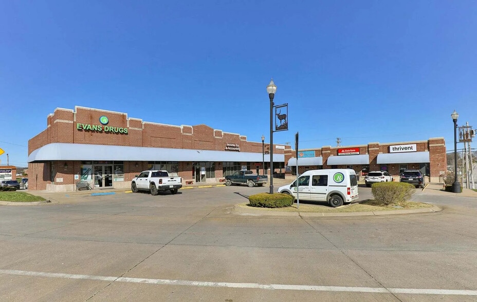 Primary Photo Of 21 Public Sq, Stockton Office For Sale