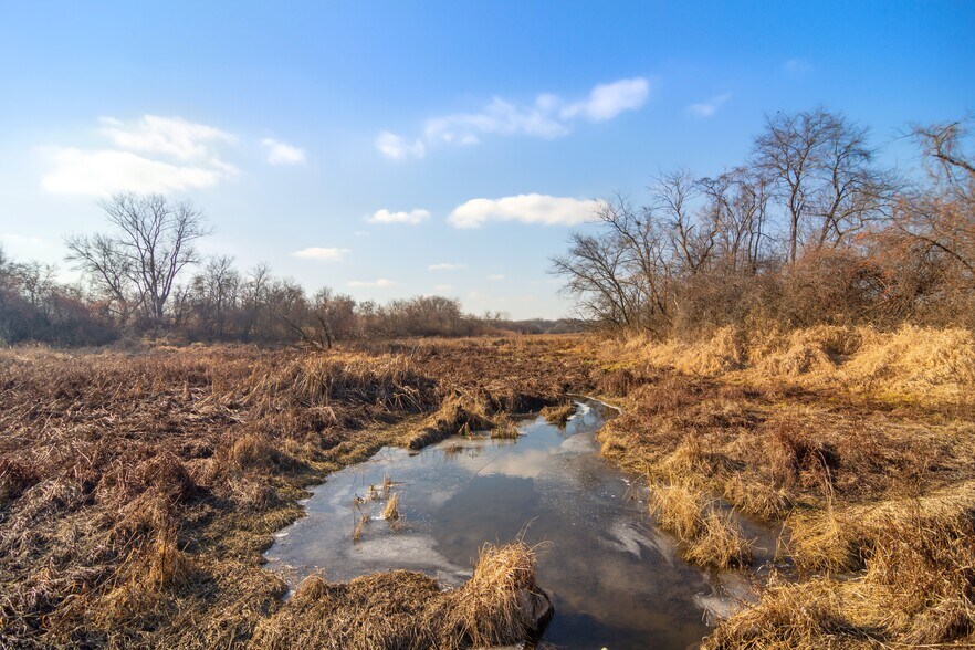 More Photos Of 19925 W Indian Creek Rd, Long Grove Land For Sale