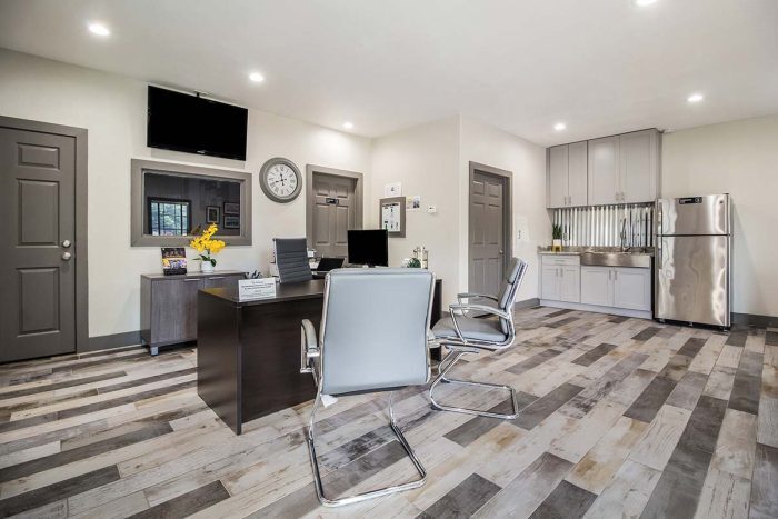 More Photos Of 7987 Bellfort St, Houston Apartments For Sale