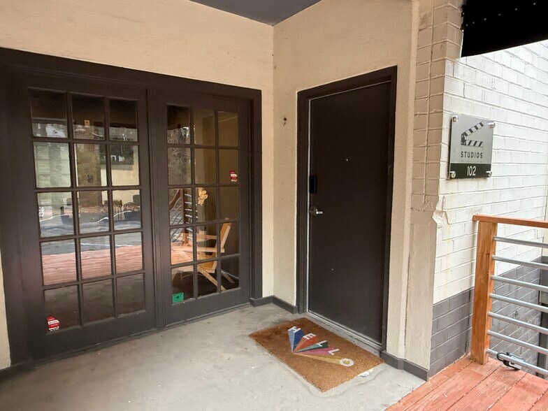 More Photos Of 1095 Zonolite Rd NE, Atlanta Loft Creative Space For Lease