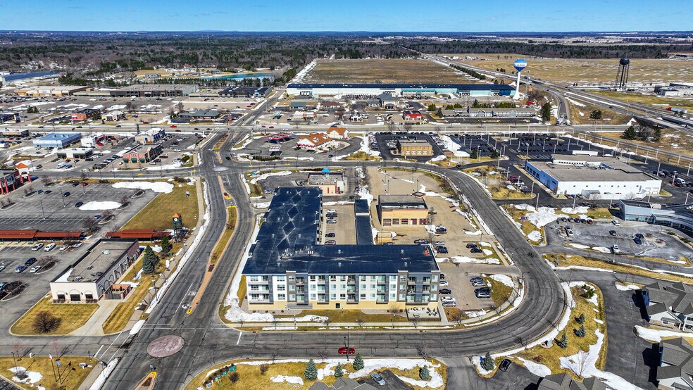 More Photos Of 1740 Park Ave, Plover Storefront Retail Office For Sale