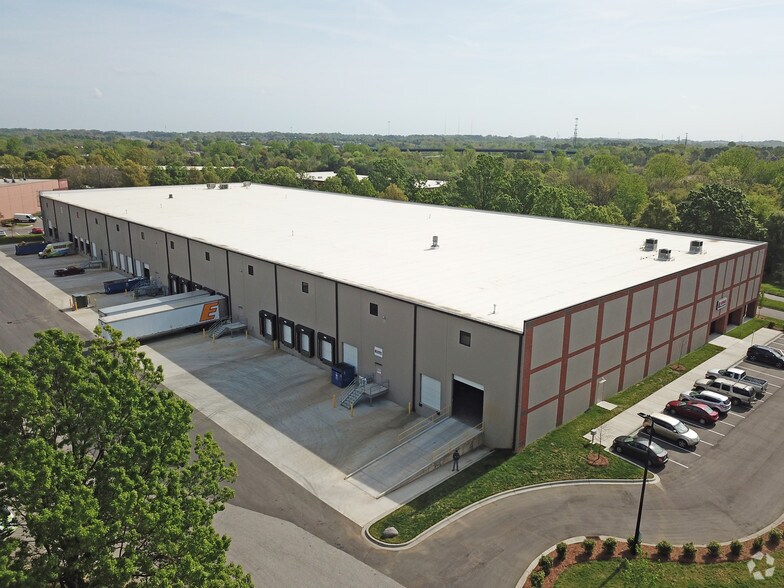 More Photos Of 10616 Granite St, Charlotte Warehouse For Lease