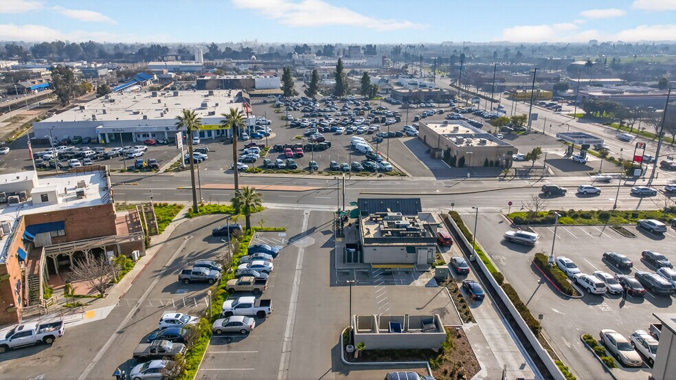 More Photos Of 550 W Lacey Blvd, Hanford Fast Food For Sale