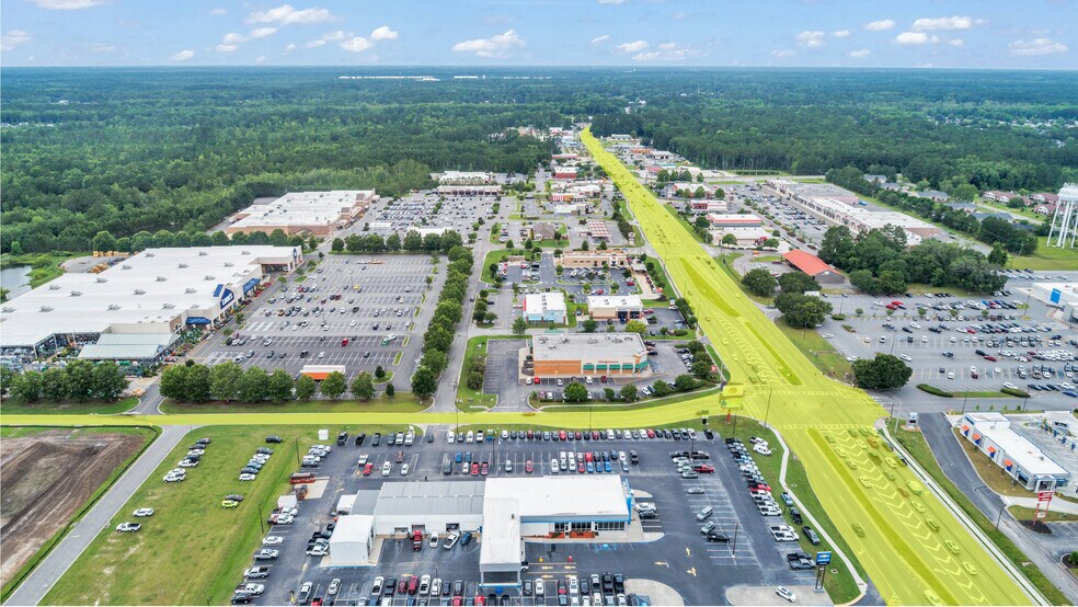 More Photos Of 5440 S Columbia Ave S, Rincon Freestanding For Lease