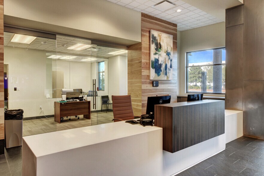 More Photos Of 1055 E Tropicana Ave, Las Vegas Apartments For Lease