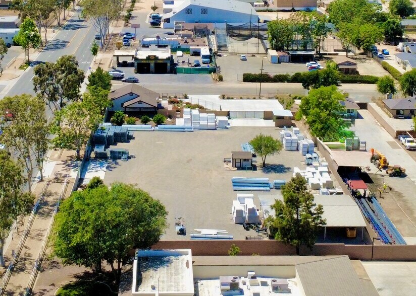 More Photos Of 791 6th St, Norco Specialty For Sale