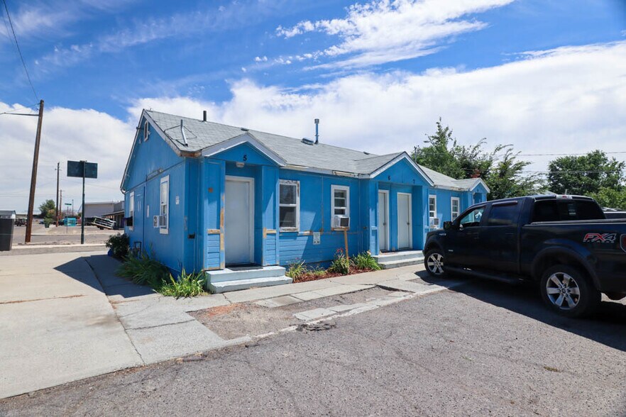 More Photos Of 124 NW 4th Ave, Ontario Apartments For Sale