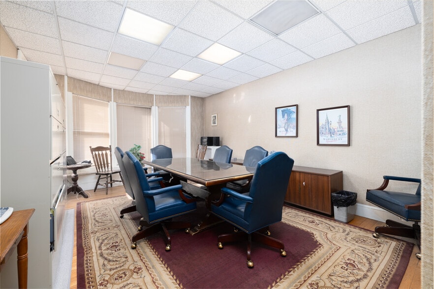 More Photos Of 59 Central Ave, Waterbury Office For Sale