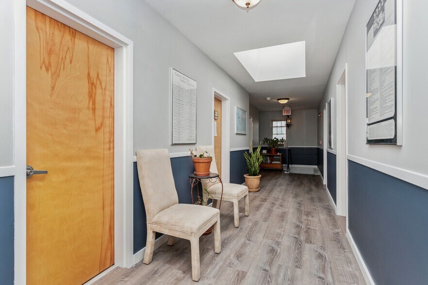 More Photos Of 434-440 White Plains Rd, Eastchester Apartments For Lease