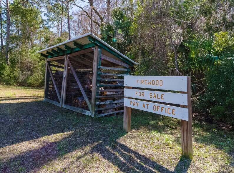 More Photos Of 11980 SW Shiloh Rd, Cedar Key Trailer Camper Park For Sale