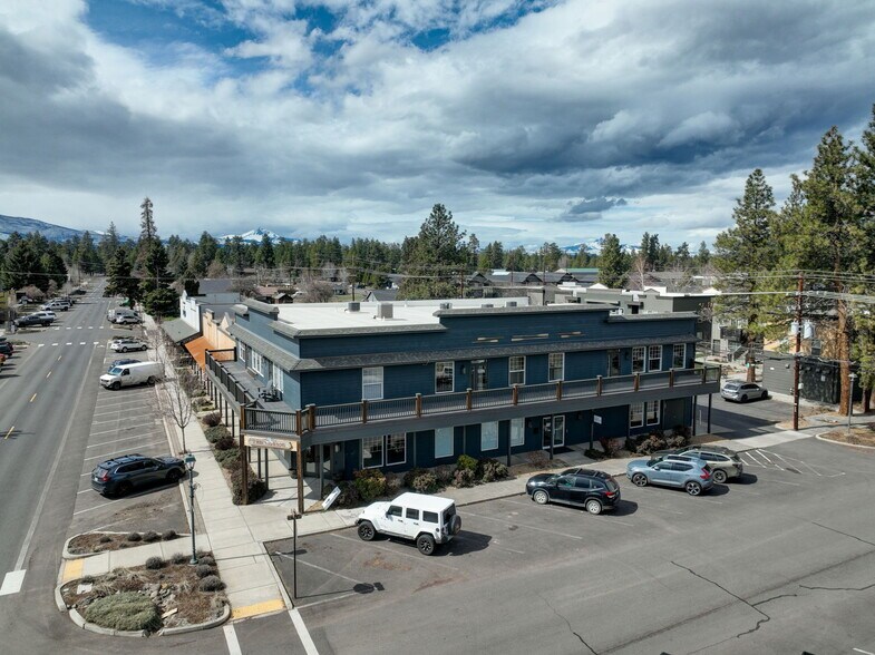 More Photos Of 192 E Main Ave, Sisters Coworking Space