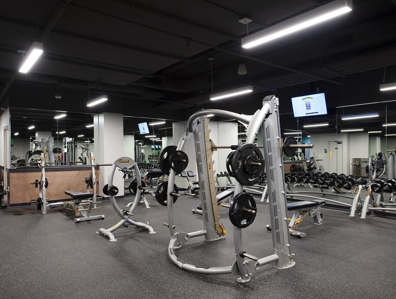More Photos Of 101 E Kennedy Blvd, Tampa Office Residential For Lease