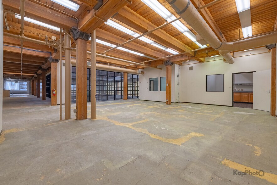 More Photos Of 819 S Wabash Ave, Chicago Loft Creative Space For Lease