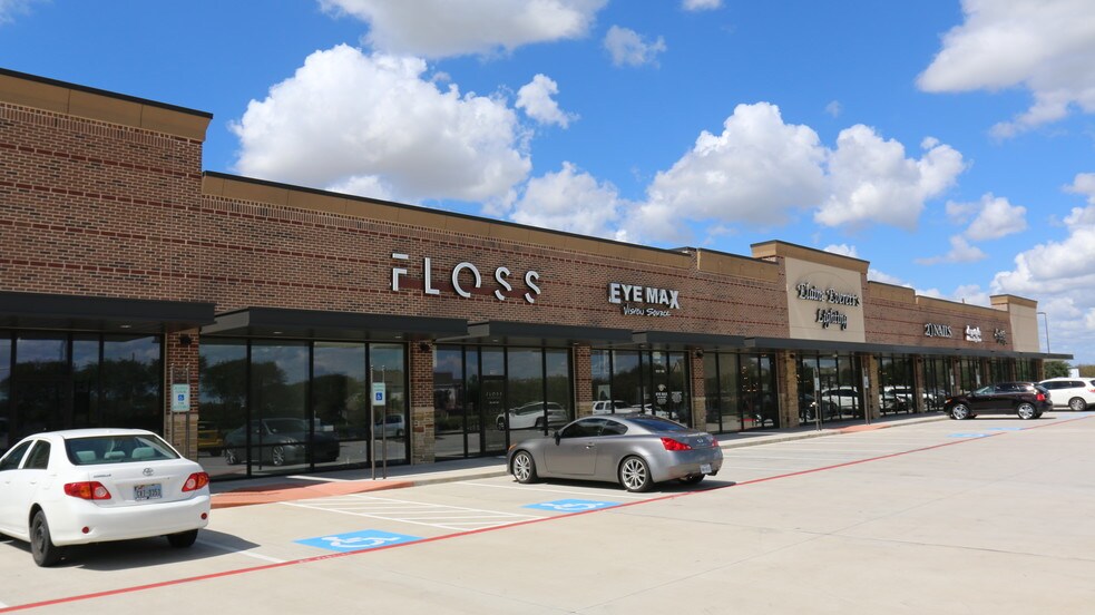 More Photos Of 9727 Spring Green Blvd, Katy Storefront For Lease