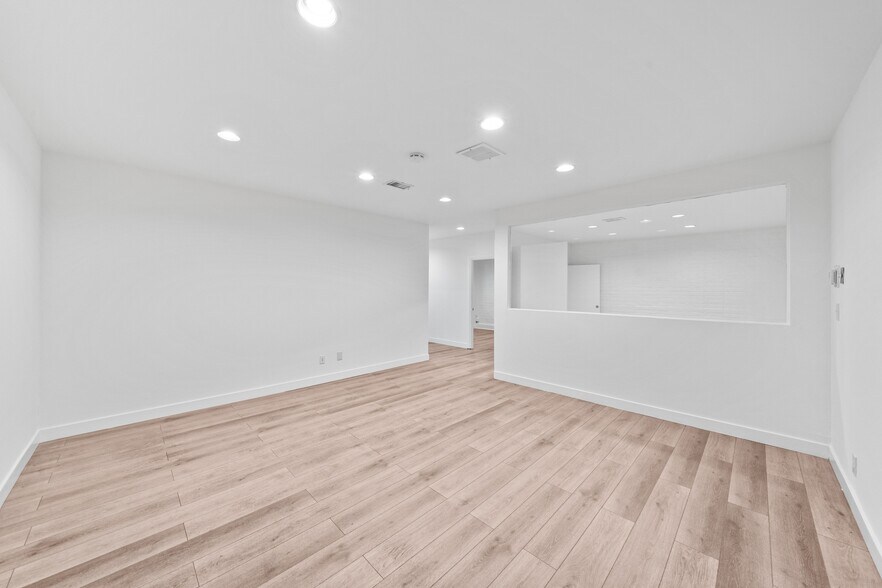 More Photos Of 3315-3345 Newport Blvd, Newport Beach Storefront Retail Office For Lease