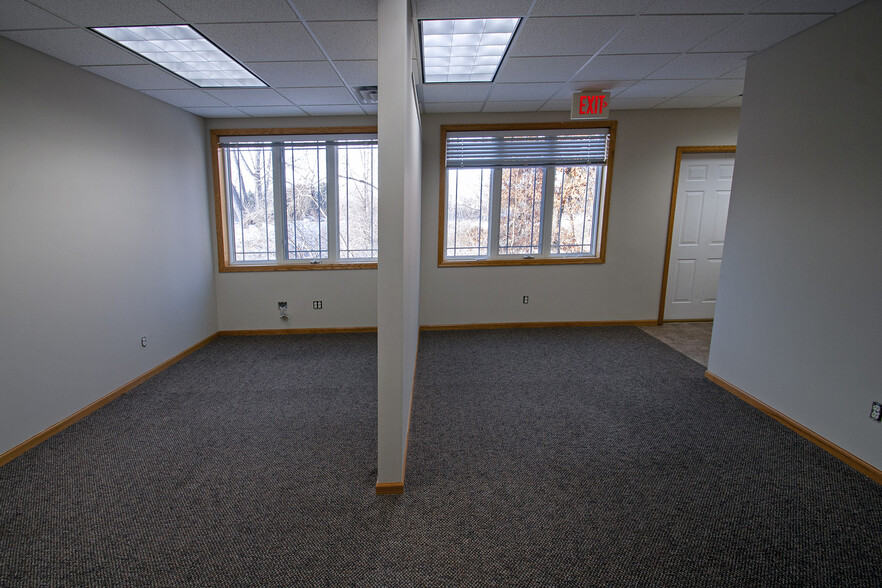 More Photos Of 4601 Weston Woods Way, White Bear Township Office For Lease