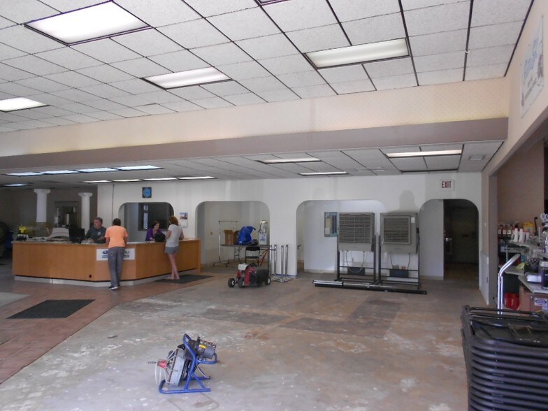 More Photos Of 6401 Jaycox Rd, North Ridgeville Office For Sale