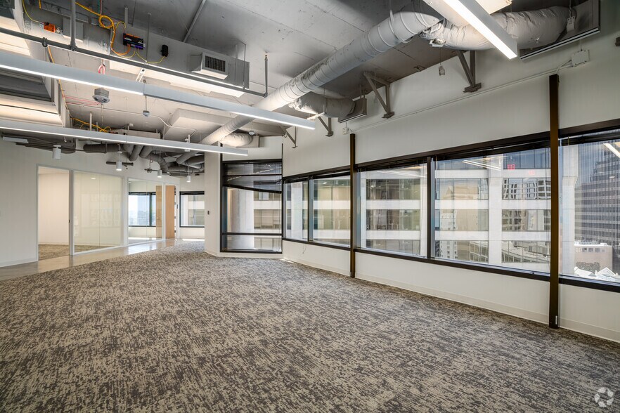 More Photos Of 701 Brazos St, Austin Office For Lease
