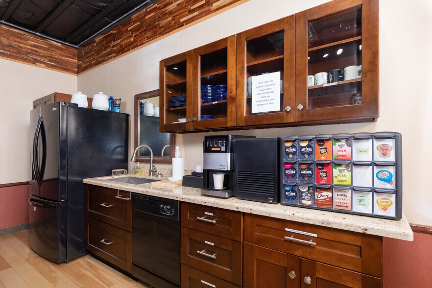 More Photos Of 1616 E Main St, Mesa Unknown For Lease