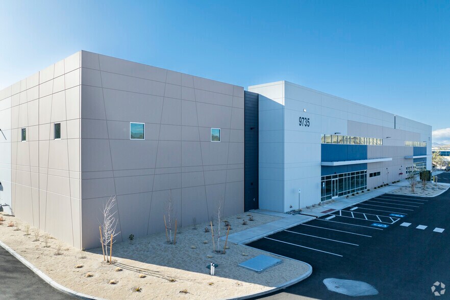 Primary Photo Of 9735 Double R Blvd, Reno Warehouse For Lease