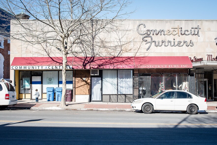 More Photos Of 111 W Main St, New Britain Storefront For Lease
