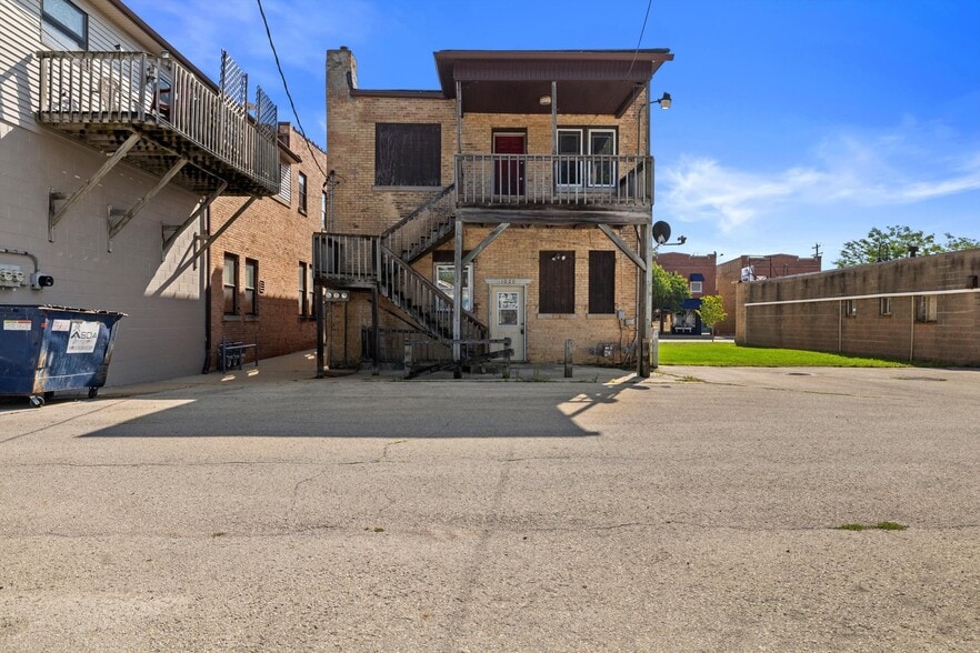 More Photos Of 1020 Main St, Union Grove Storefront Retail Residential For Sale