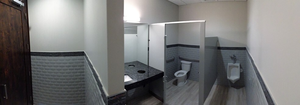 More Photos Of 240 N 1200 E, Lehi Medical For Sale