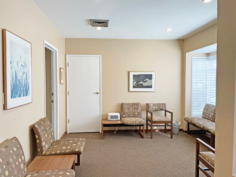 More Photos Of 917 The Alameda, Berkeley Medical For Lease