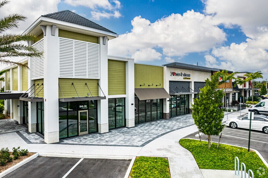 More Photos Of 8845 Founders Square Dr, Naples Storefront For Lease