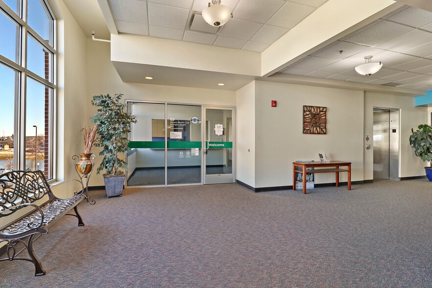 More Photos Of 10222 74th St, Kenosha Medical For Lease