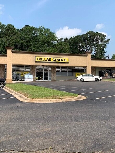 Primary Photo Of 111 W Main St, Homer Freestanding For Lease