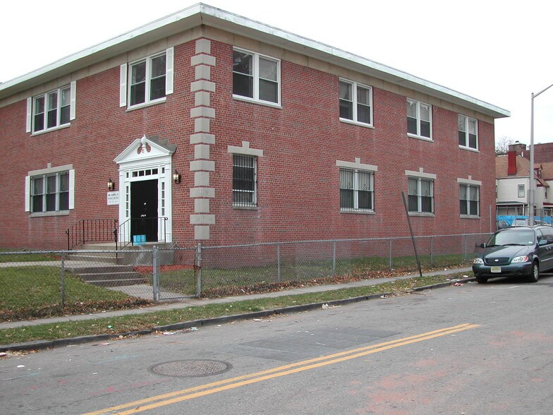 More Photos Of 85 S Harrison St, East Orange Medical For Lease