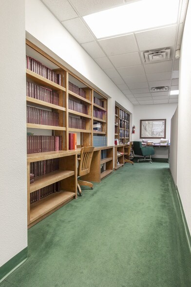 More Photos Of 4171 N Mesa St, El Paso Office For Sale