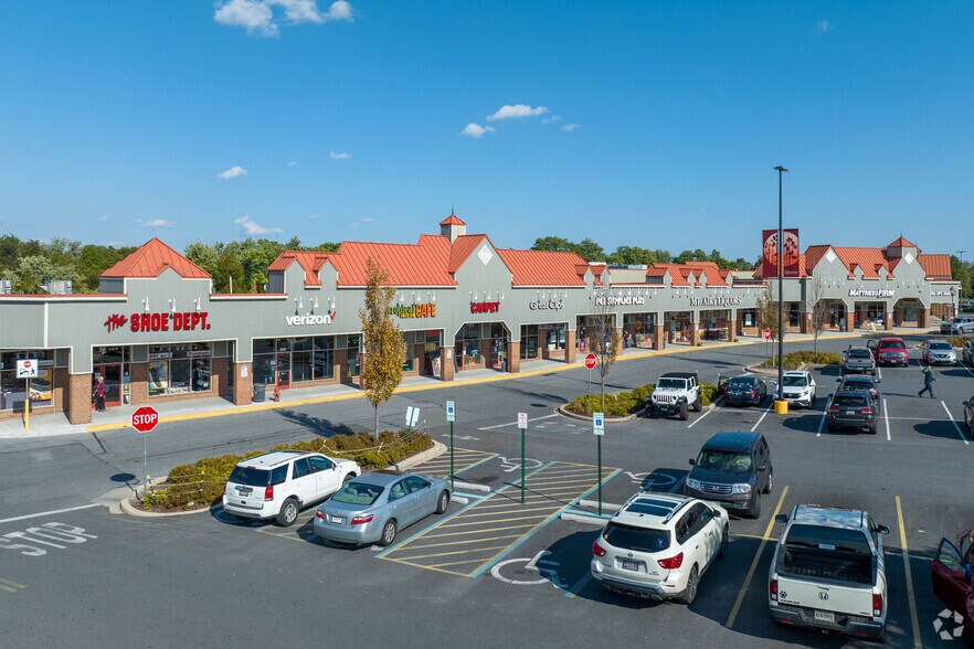 More Photos Of 303-337 E Ridgeville Blvd, Mount Airy Unknown For Lease