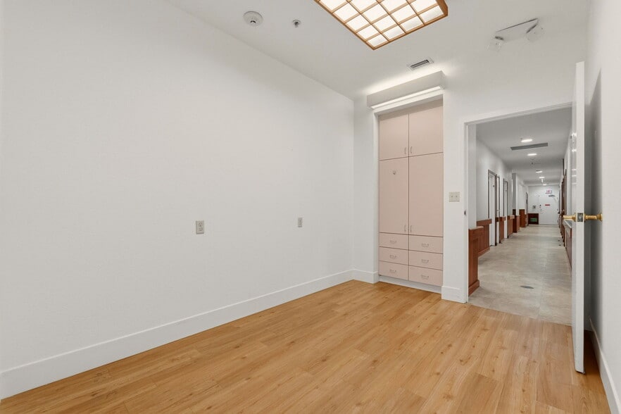 More Photos Of 24954 Cypress Ave, Hayward Multifamily For Sale