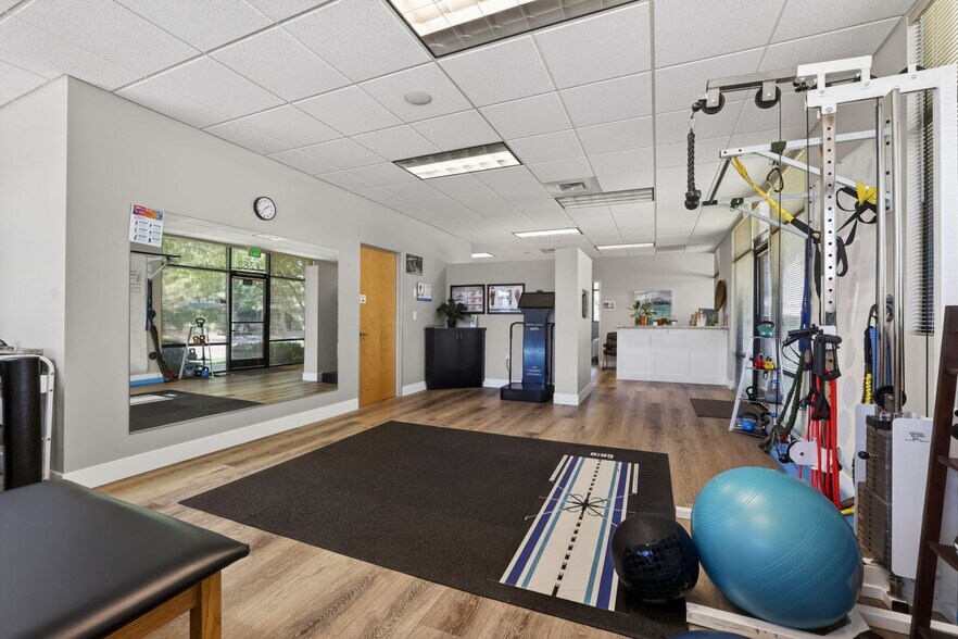 More Photos Of 2354 Maritime Dr, Elk Grove Office For Sale