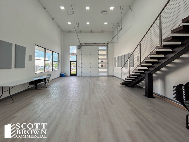 More Photos Of 2601 TX-121, Lewisville Unknown For Lease