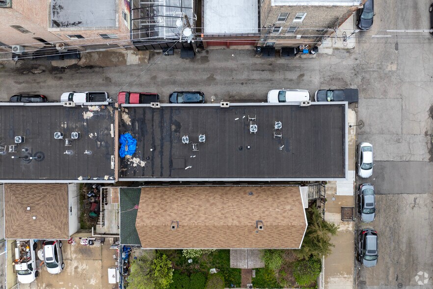 More Photos Of 1616 W 18th Pl, Chicago Apartments For Sale