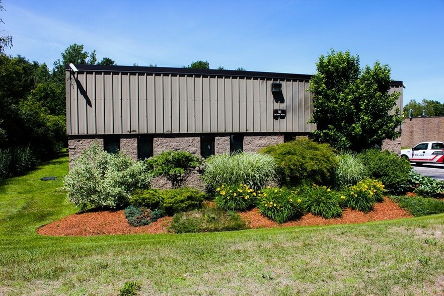 More Photos Of 70 Zachary Rd, Manchester Research And Development For Lease